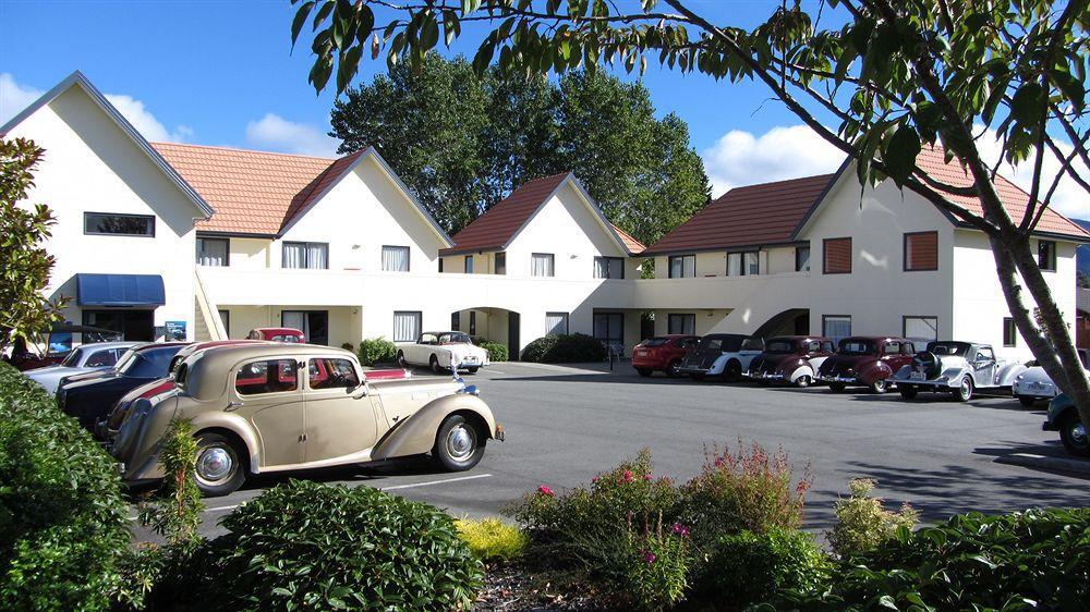 Bella Vista Motel Te Anau Exteriör bild