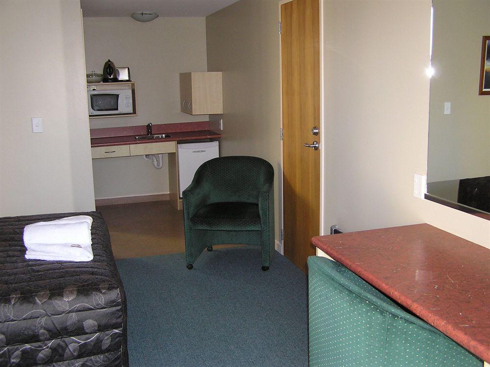 Bella Vista Motel Te Anau Exteriör bild
