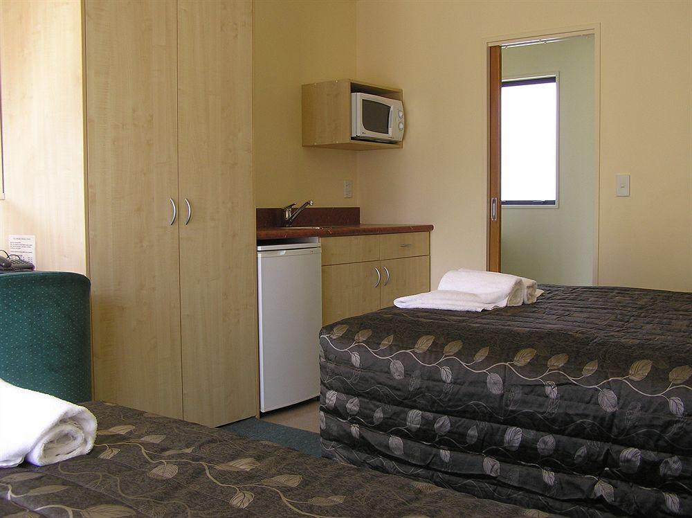 Bella Vista Motel Te Anau Exteriör bild