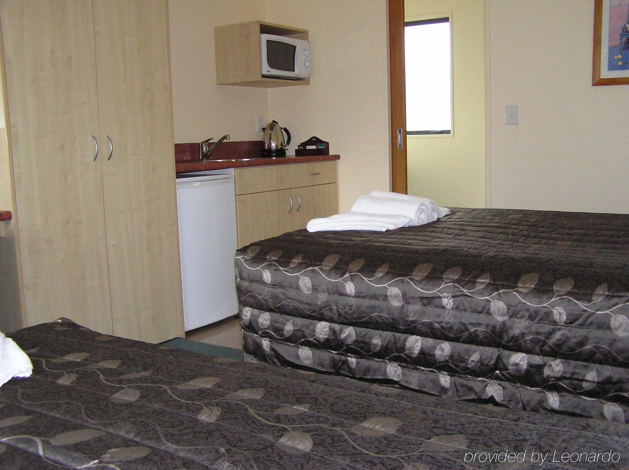 Bella Vista Motel Te Anau Exteriör bild