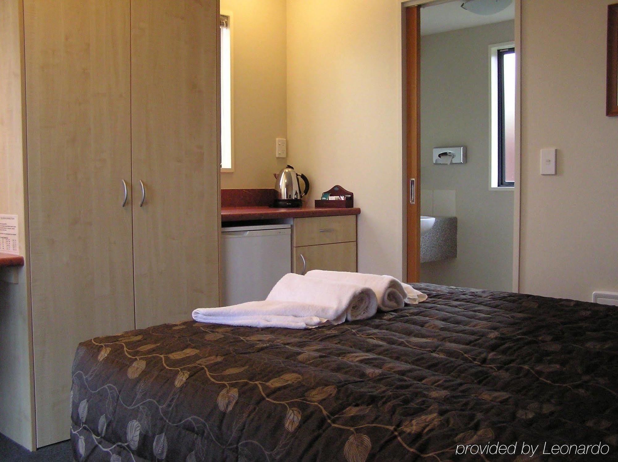 Bella Vista Motel Te Anau Exteriör bild